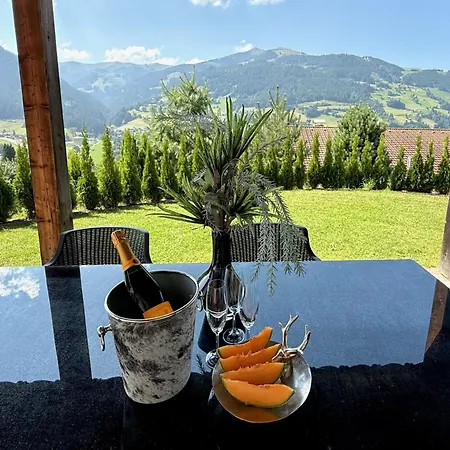 בית נופש Der Erlacher Alpenrefugium 1874 Luxery & Privacy By Belle-stay